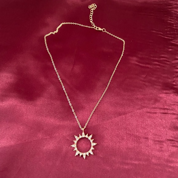 Sun Symbol Rhinestone Pendant Necklace - Picture 4 of 8